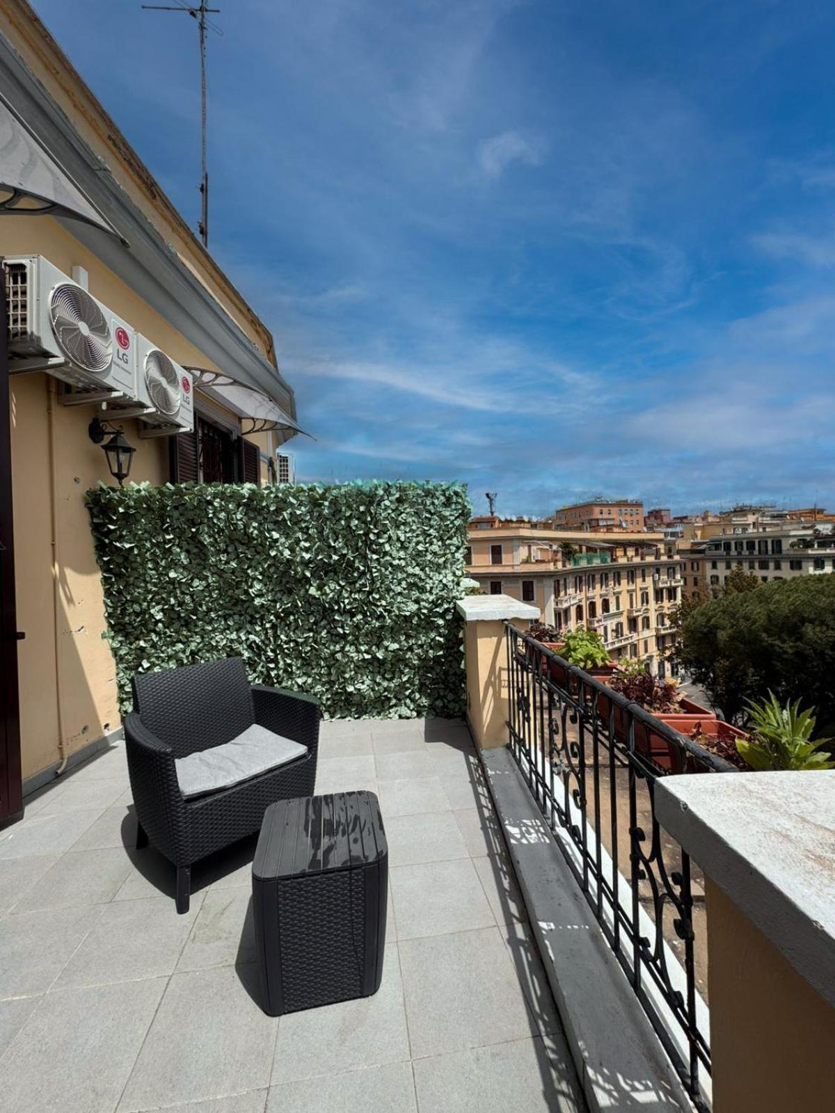 Re Di Roma Rooftop Exterior photo
